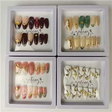 Fashion Nails Art (12)